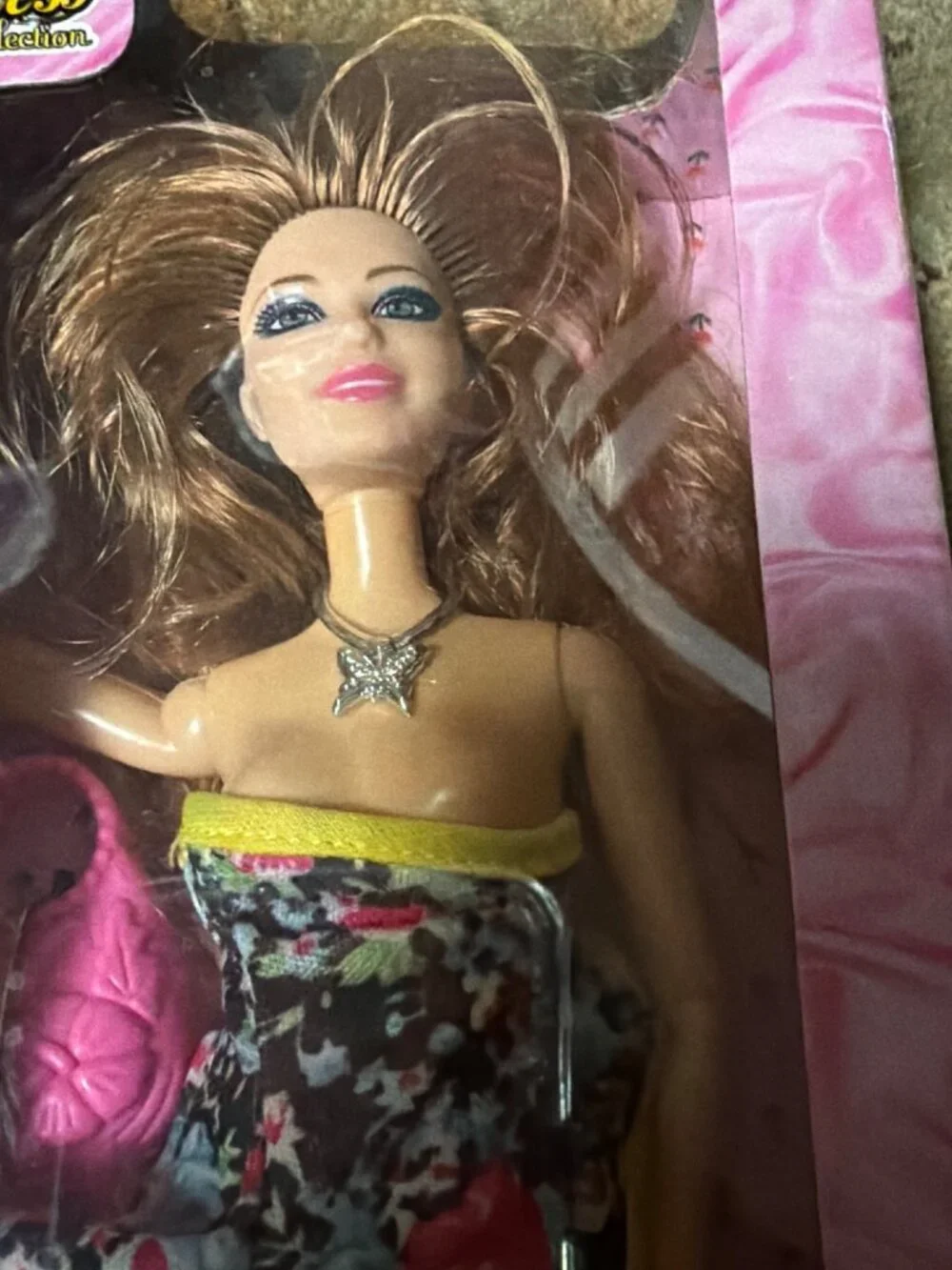 Nikki Fashion Doll Princess Collection